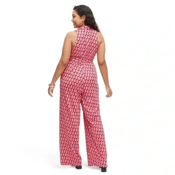 Diane Von Furstenberg DVF Target Pink Collared Modern Jumpsuit NWOT - Picture 2 of 6